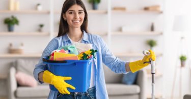 housekeeper jobs